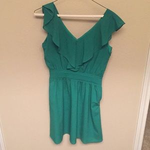 Francesca’s green dress